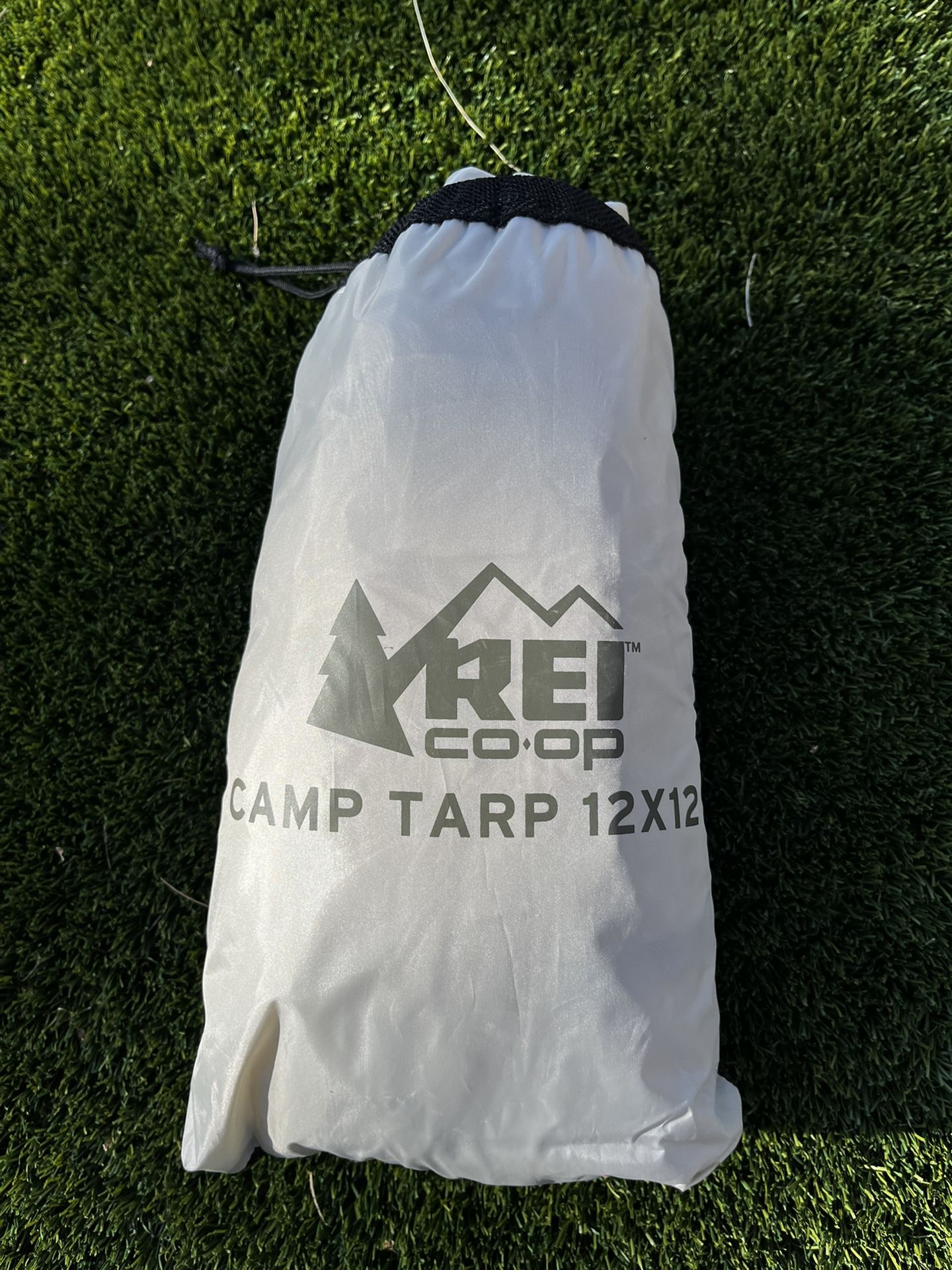 REI 12x12 Tarp w/Kelty Adjustable Tarp Pole