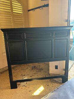 Queen Size Bed - Gaming Chairs - Baseball Pitch Back Net - Night Stand