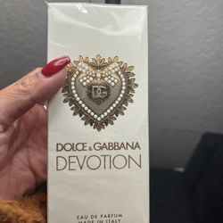 Dolce And gabbana Devotion Perfume