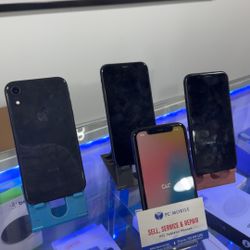 Apple iPhone XR - 64 GB - Black (T-Mobile - Metro PCs - Ultra Mobile )