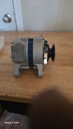 Permanent Magnet Alternator/ Generated 12-14 V Low RPM 4(contact info removed)W