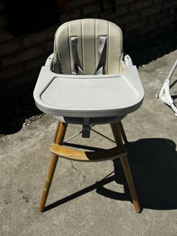 Modern Highchair