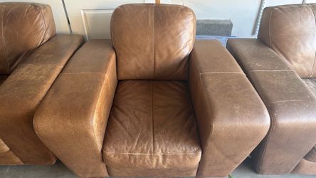 Italian Leather Sofas