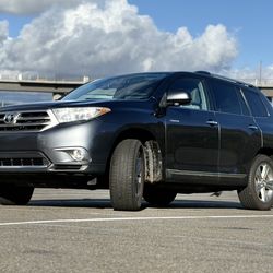 2013 Toyota Highlander