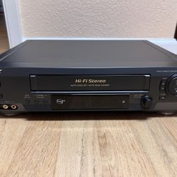 Sony Hi-Fi Stereo VHS VCR SLV-N60
