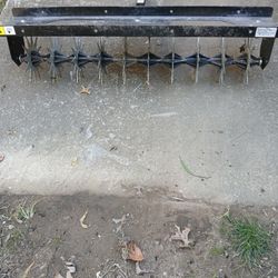 Brinley Lawn Areator 