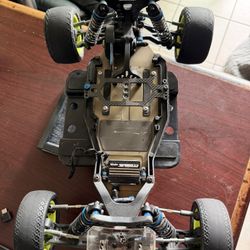 Team Associated B6.2D
