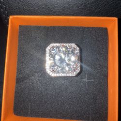  18kt White Gold 20ct Moissanite Ring