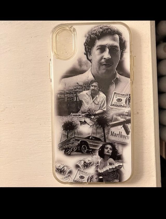Pablo Escobar iPhone XR Case