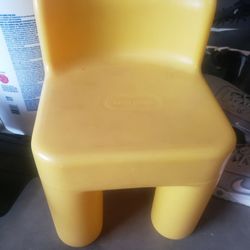 Little Tykes Vintage Preschool Chair 