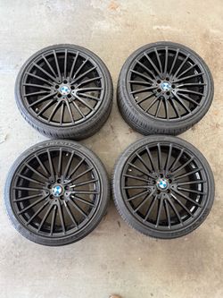 20 inch BMW wheel and tire set staggerred
