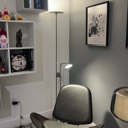 Modern Floor Lamp with Reading Light – Minimalist Design