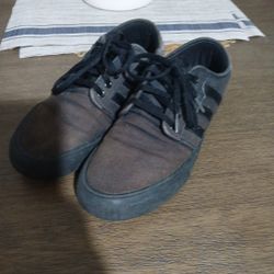 Adidas Mens Shoes Size 9