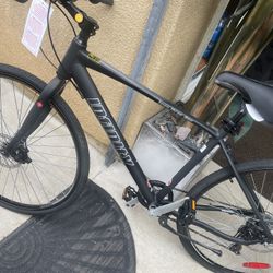IInfinity Boss3 700C Hybrid Bike