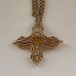 Vintage  Sarah Coventry Amber Maltese Cross Gold Tone Necklace