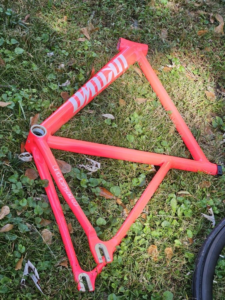 Trek Bike // Unknown // Super Light Frame