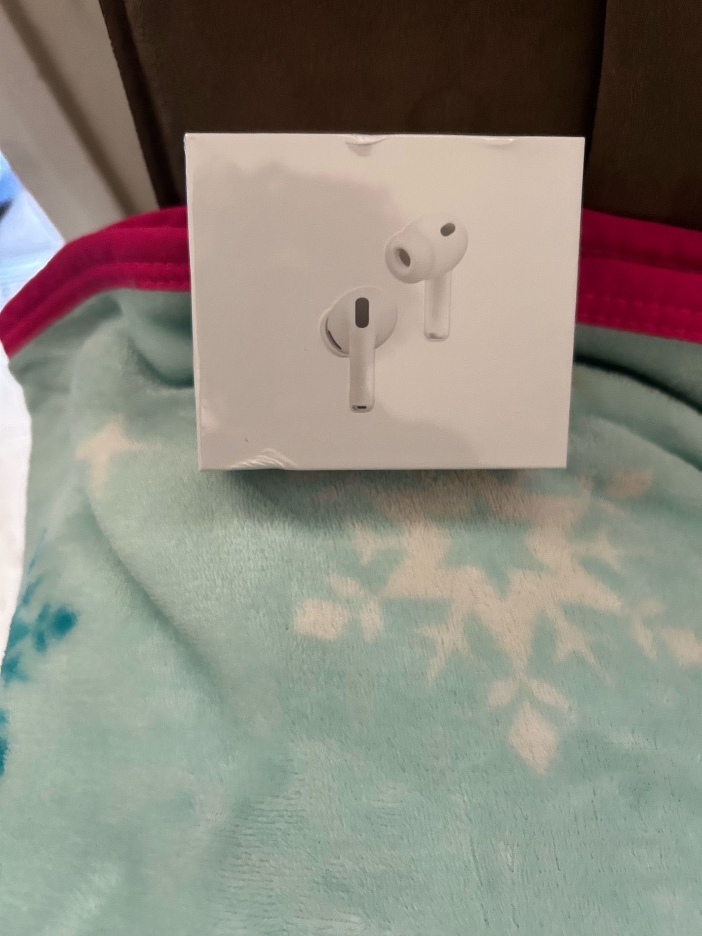 Unopened AlRPODS