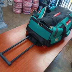 Makita new 22” large rolling tool bag