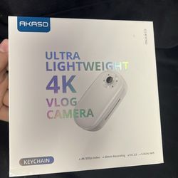 Akaso ultra lightweight 4K vlog camera keychain