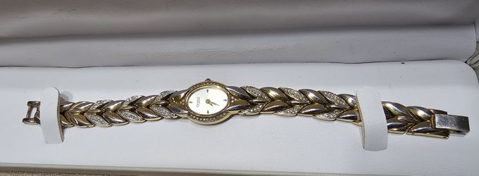 Bolova Female Watch