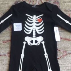 Old Navy Baby Boy’s Girl’s Glow In Dark Skeleton Onesie, Size 0-3 Months