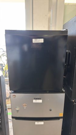 Hisense Mini Fridge 