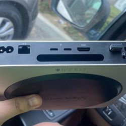 Mac Mini 2023 Base Model 