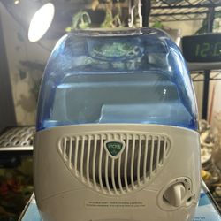 Vicks Cool Moisture Humidifier