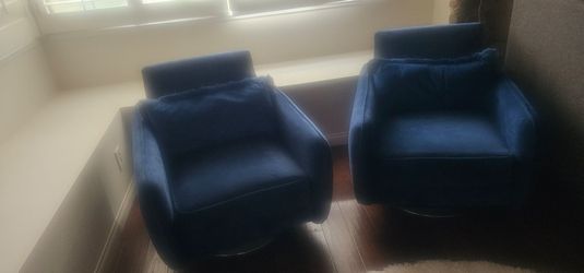 2 blue chairs