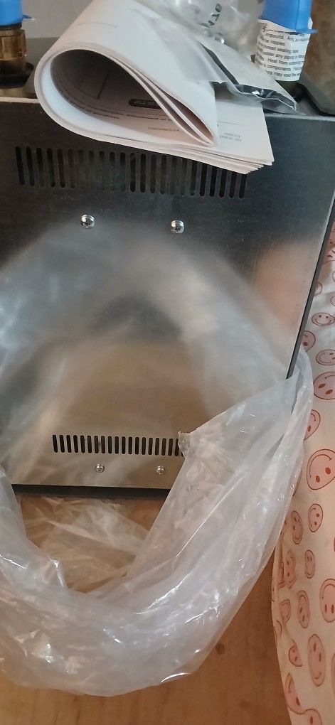 AO SMITH TANKLESS WATER HEATER