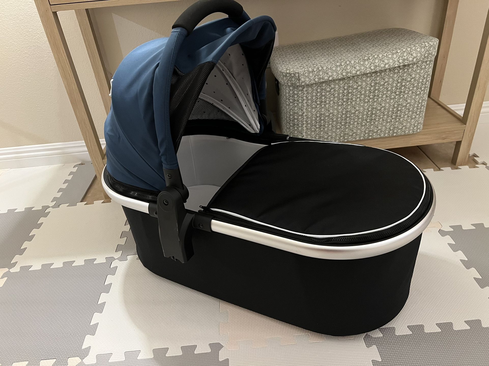 Mockingbird Bassinet Attachment