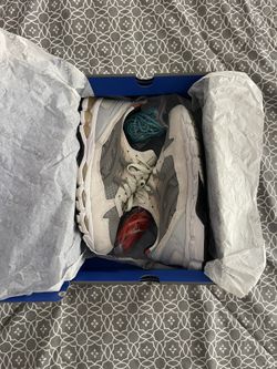 Asics Awake NY Kayano 