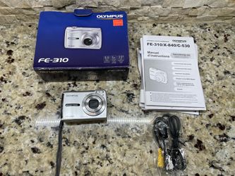 Olympus FE-310 Digital Camera 8.0 MP 5X Zoom 2.5 Inch Monitor