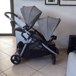 Double Stroller For Twins With Both Car Seats 