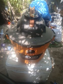 RIDGID Wet/Dry Shop Vacuum