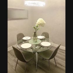 Dining Table With 4 Chairs 