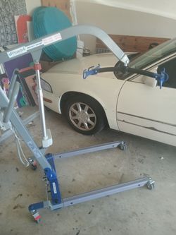 Proteck elderly patient hydraulic lift