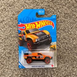 Hot Wheels Toyota Off-Road Truck