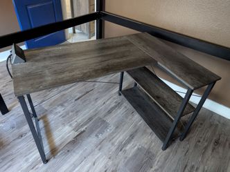 Small Corner Desk