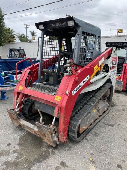 Skid Steer // Track Loader 2017 Takeuchi TL8RW