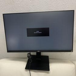 Lg Monitor 27 Inches / 27BL650C-B /With HDMI Port And Display Port 