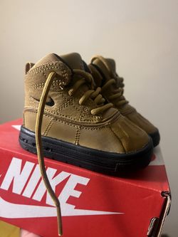Nike Woodside 2 High TD Size 3c New  