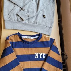 4/5 Year Old Sweatshirt And A Hoodie