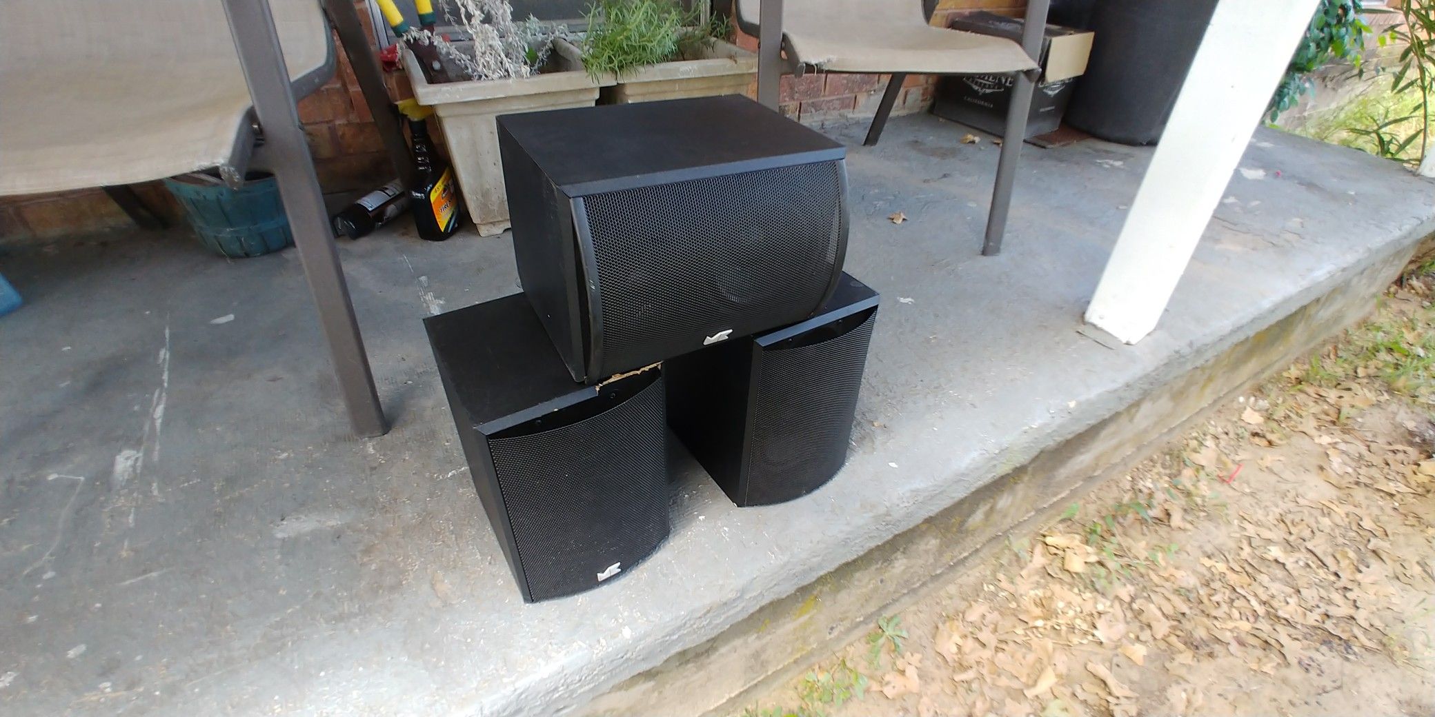 M&K Lcr-55 Speakers, 1Center Speaker.