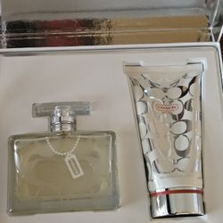 Coach Signature Women's Perfume 2pc Gift Set: 3.4oz EDP & 5oz Lotion
