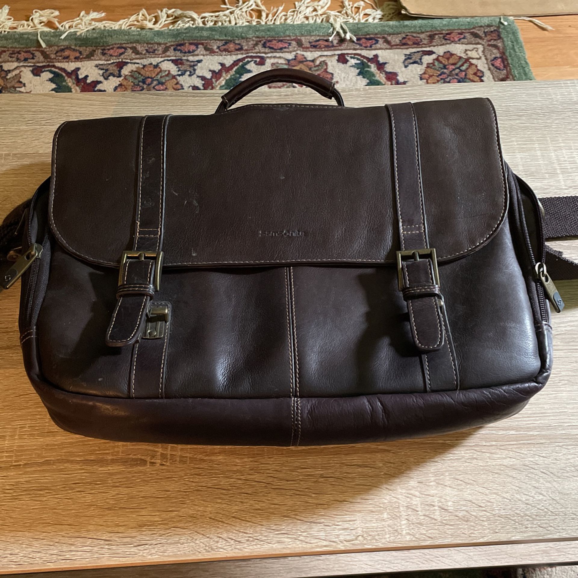 Samsonite Brown Leather Bag