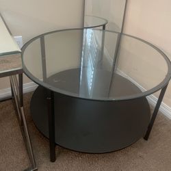Round Glass Coffee table 