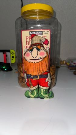 A Dwarf in the drawer with 2 holes