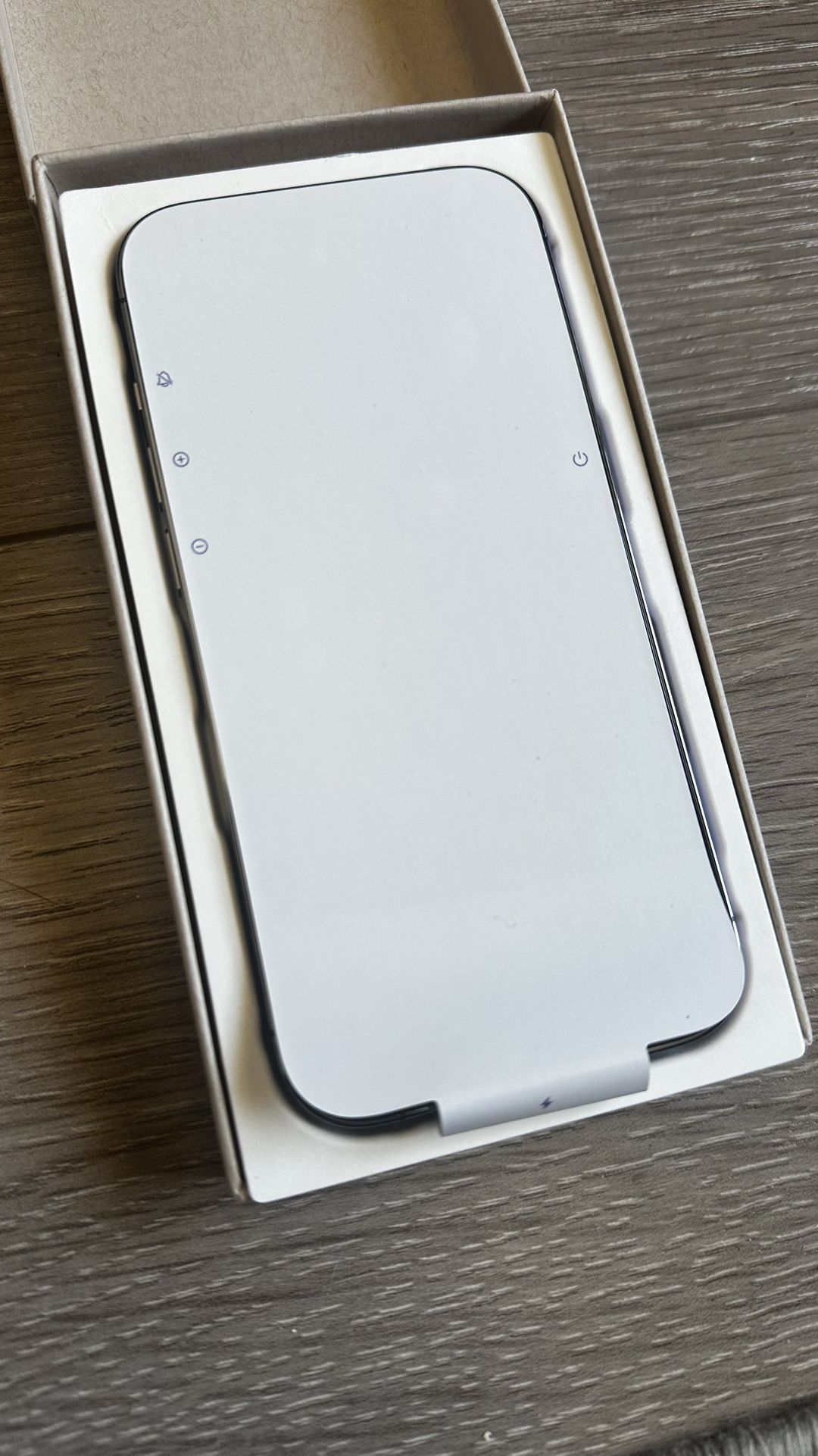 Mint iPhone 14 Pro 256GB