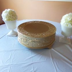 Gold Embossed 14" Round Wedding Cake Stand